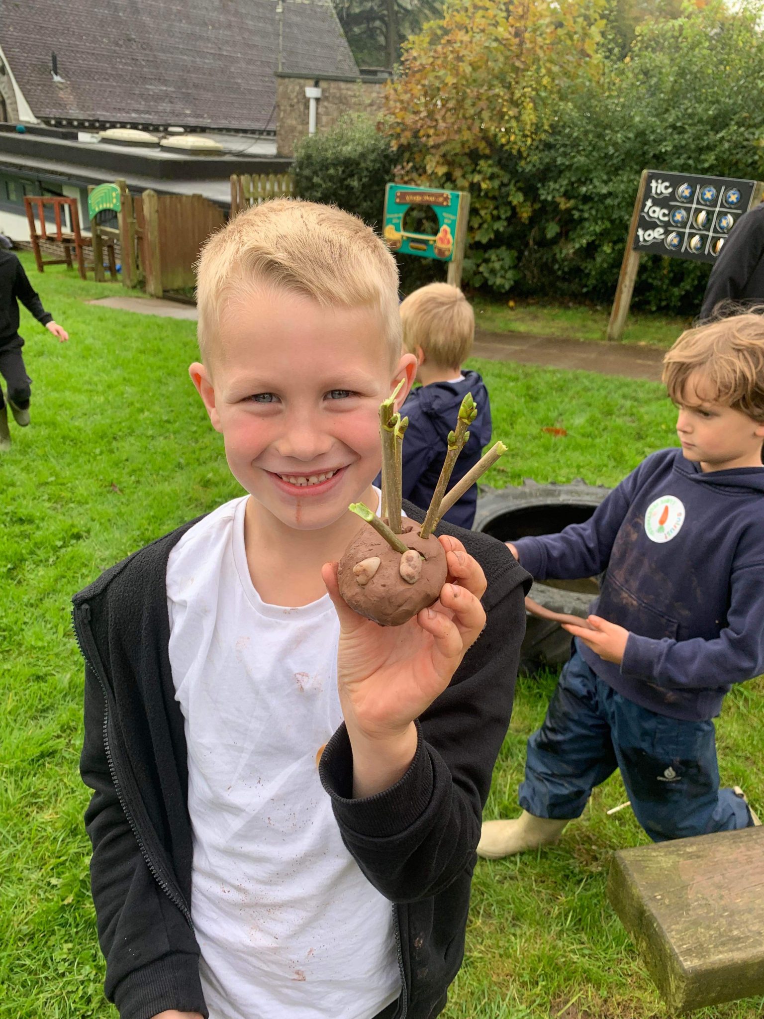 forest-school-outdoor-learning-ilam-c-of-e-va-primary-school